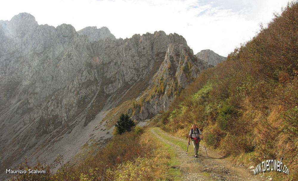 09 Oltre il Passo dei Campelli.....JPG